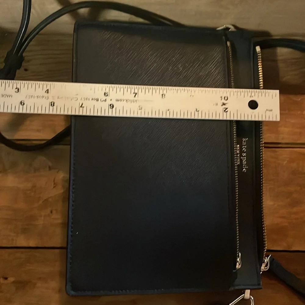 Kate Spade purse - Picture 5 of 5